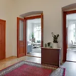 Charming 2br Garden Views In Historic Vinohrady