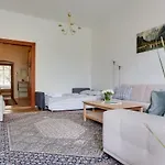 Charming 2br Garden Views In Historic Vinohrady Apartment